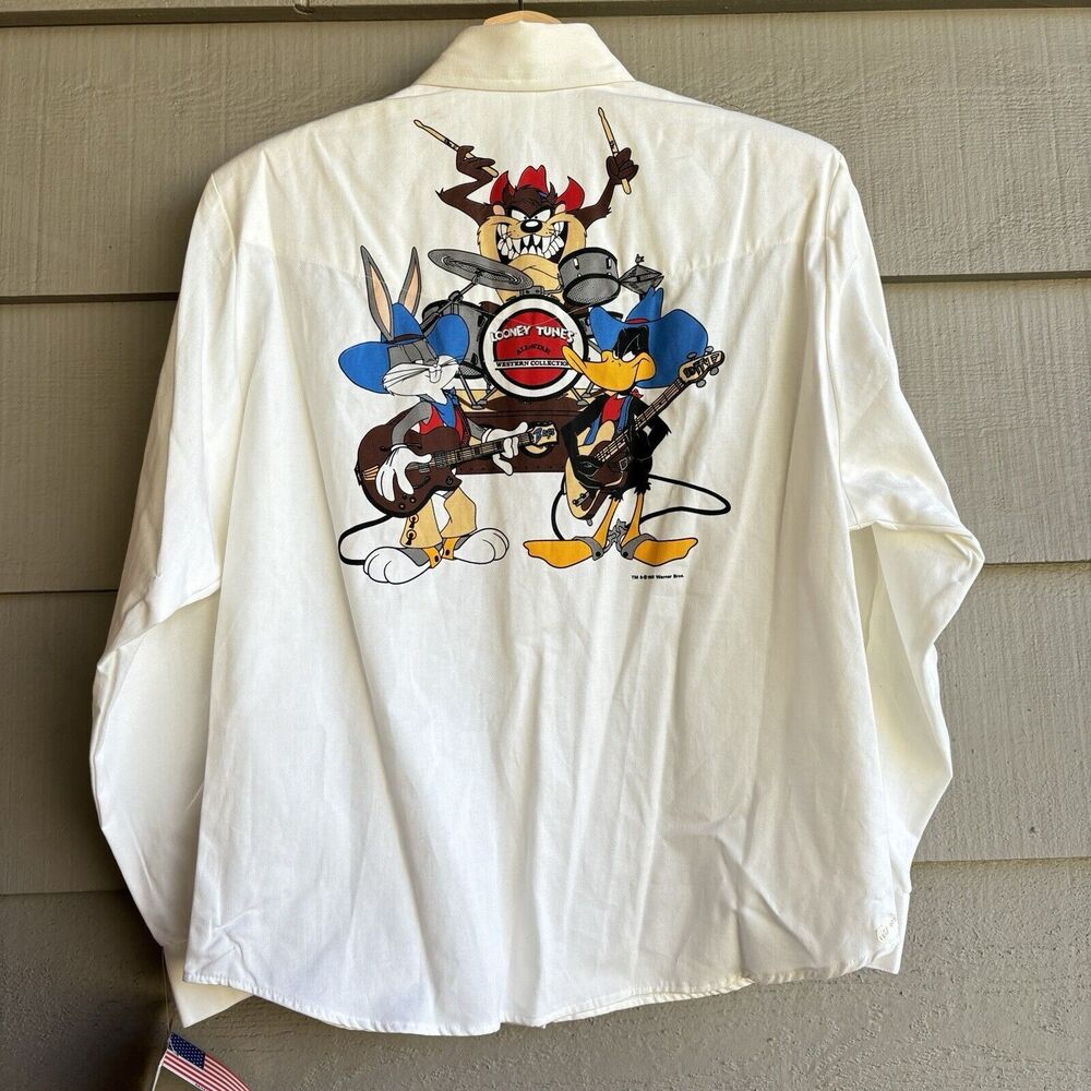 NWT Looney Tunes 1993 Wear Vintage Men's Button Up Long Sleeve Shirt Sz M - Picture 1 of 9